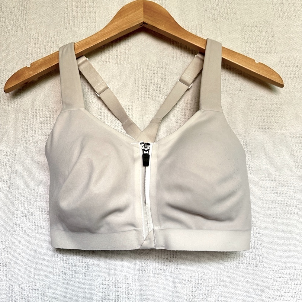 VS extra support sports bra - Picture 2 of 5